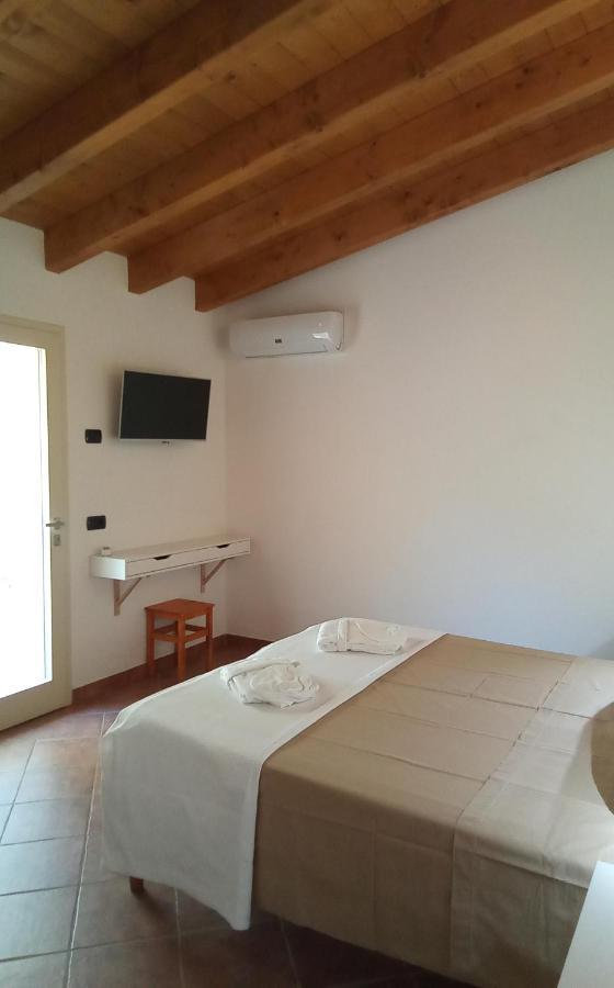 Andrieddu Bed & Breakfast