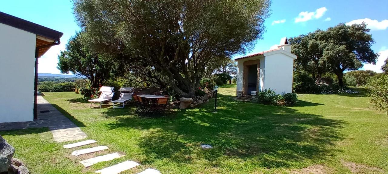 Bed & Breakfast Andrieddu Telti